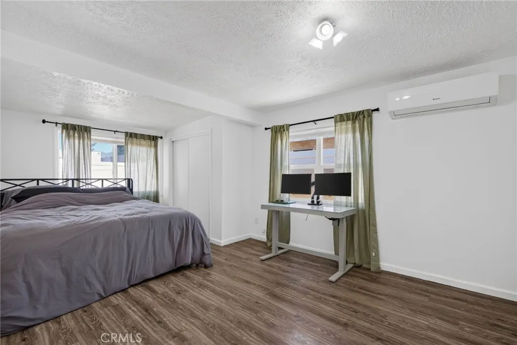 13813 Clearcrest