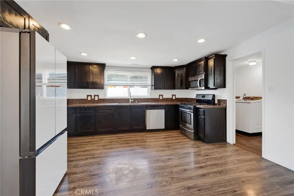 13813 Clearcrest