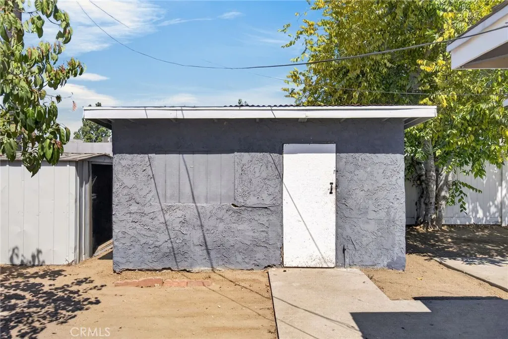 13813 Clearcrest