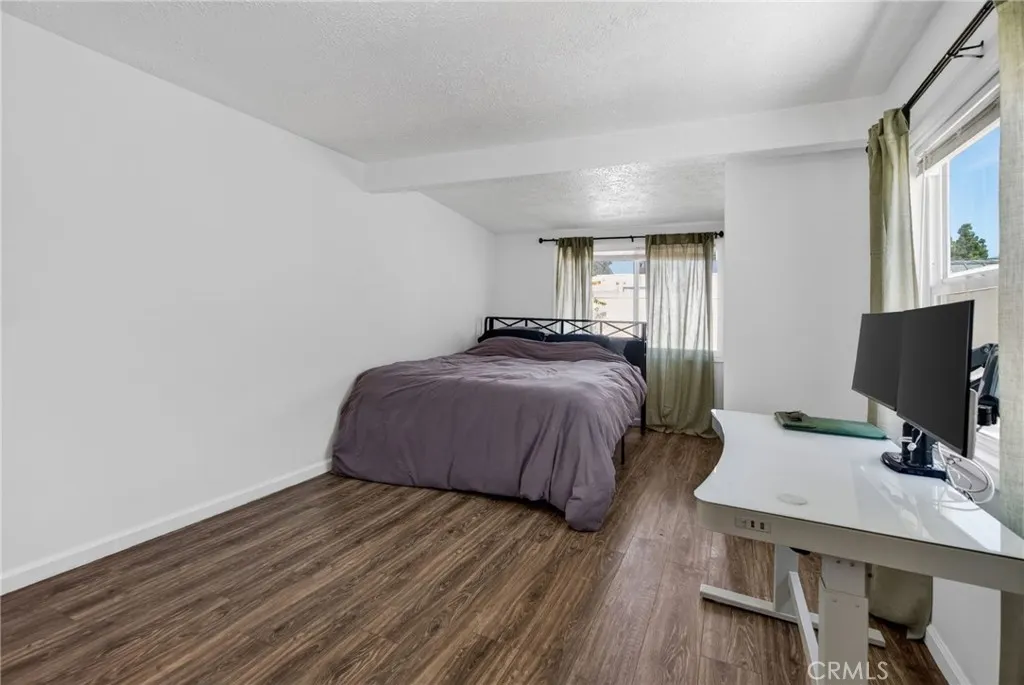13813 Clearcrest