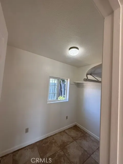 1082 Fremont