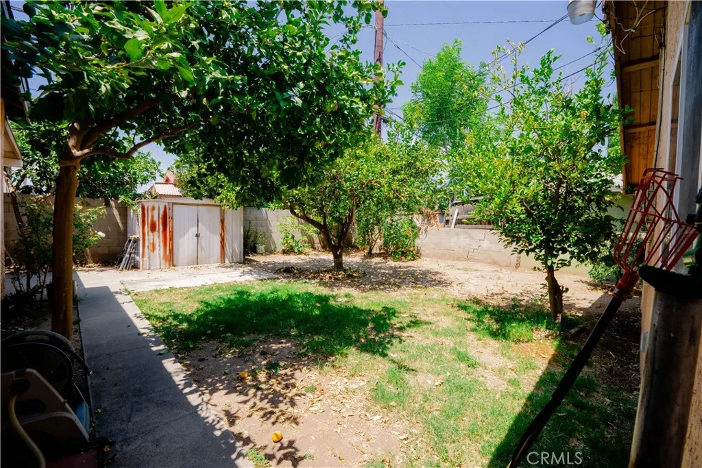 1082 Fremont