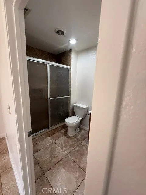 1082 Fremont