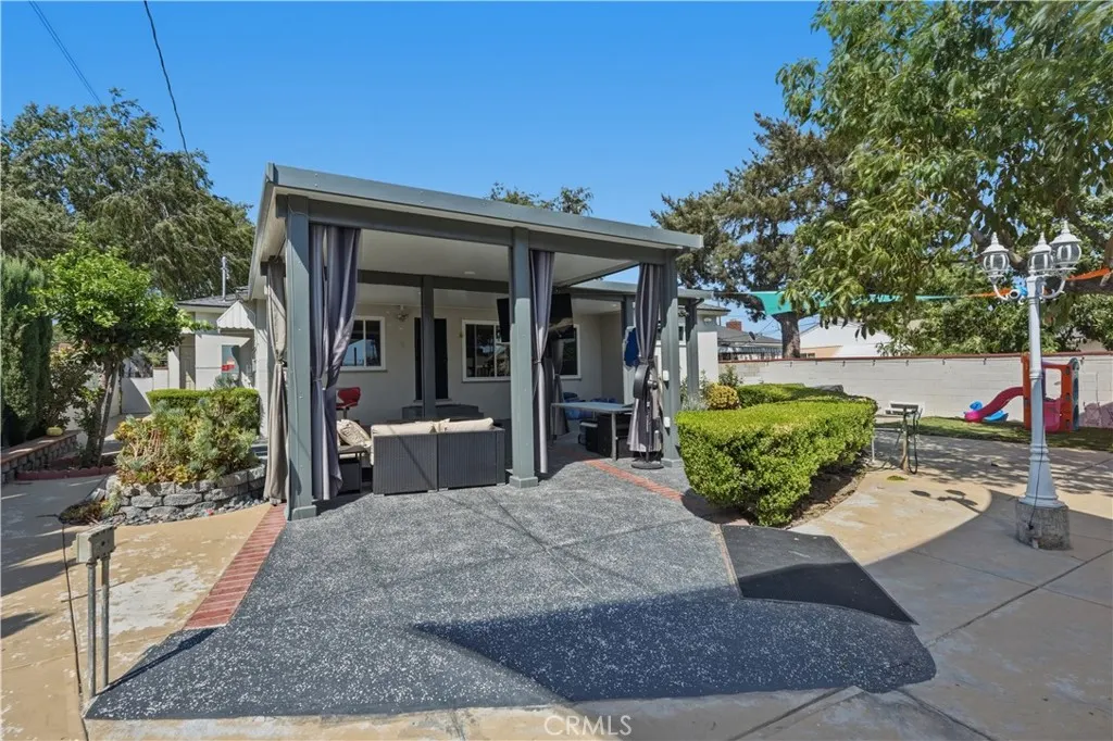 270 San Rafael Street