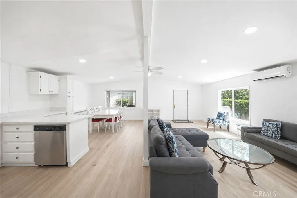 840 E Foothill Boulevard #197