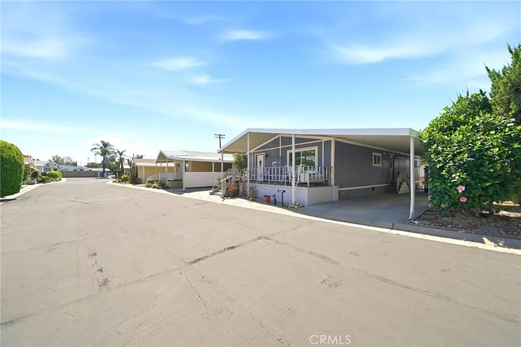 840 E Foothill Boulevard #197