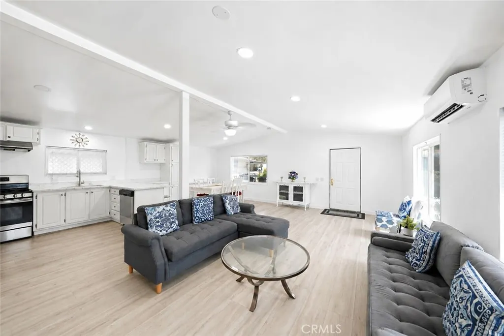 840 E Foothill Boulevard #197