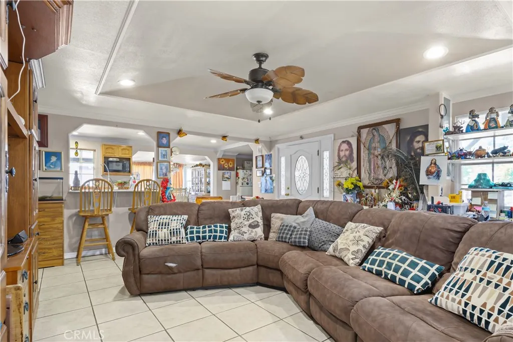 18438 E Citrus Edge
