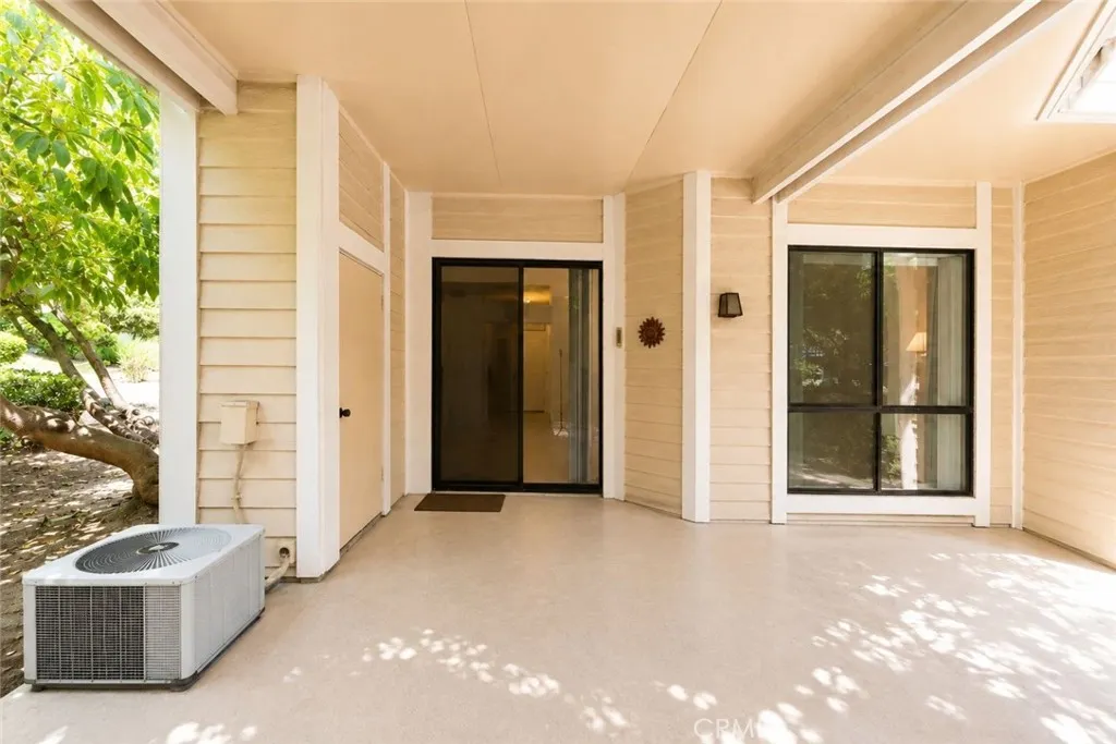 4900 N Grand Avenue #127