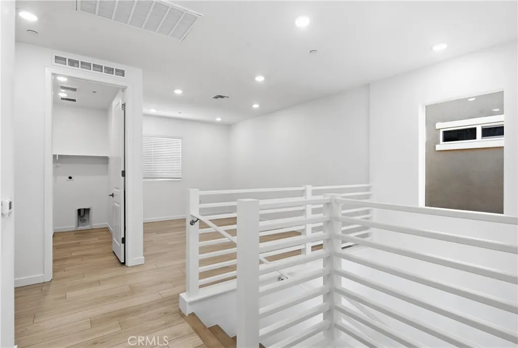 11401 Primrose Lane