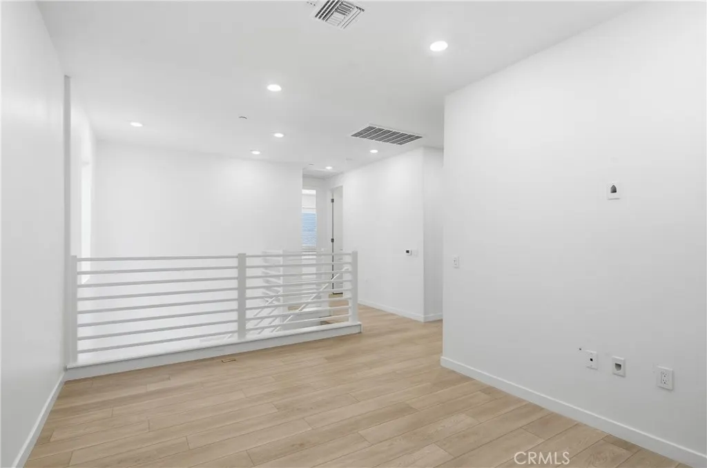 11401 Primrose Lane
