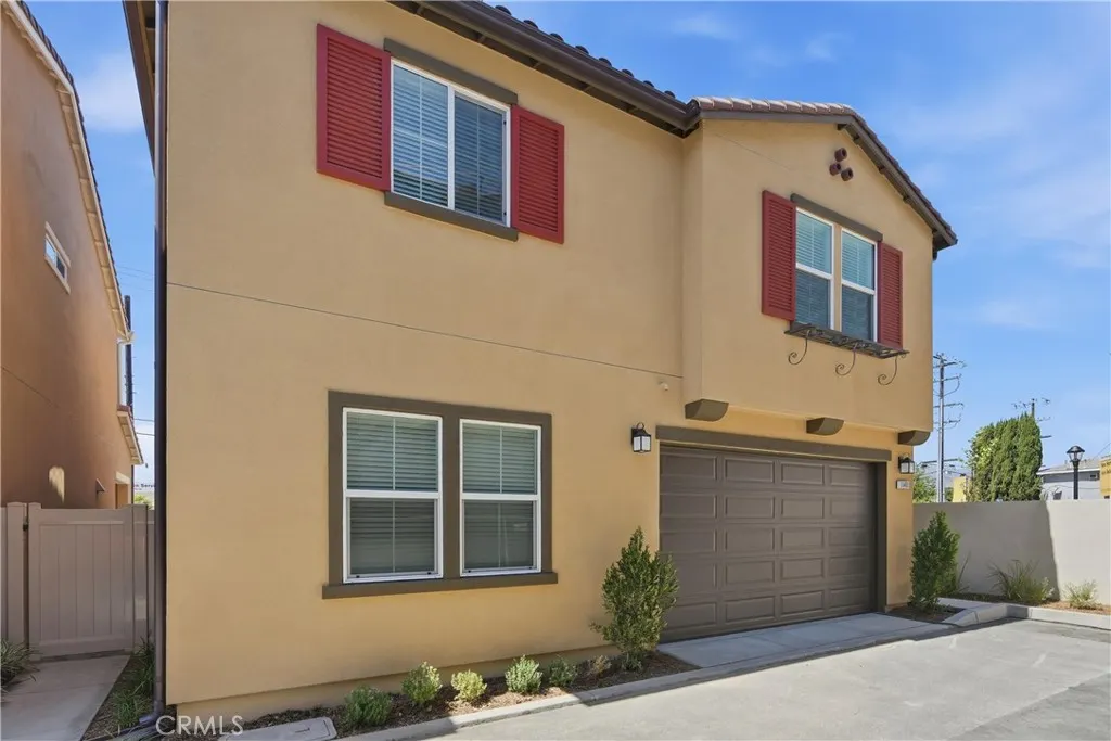 11401 Primrose Lane