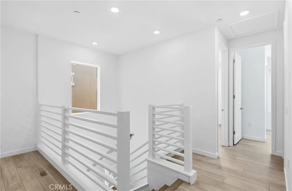 11401 Primrose Lane