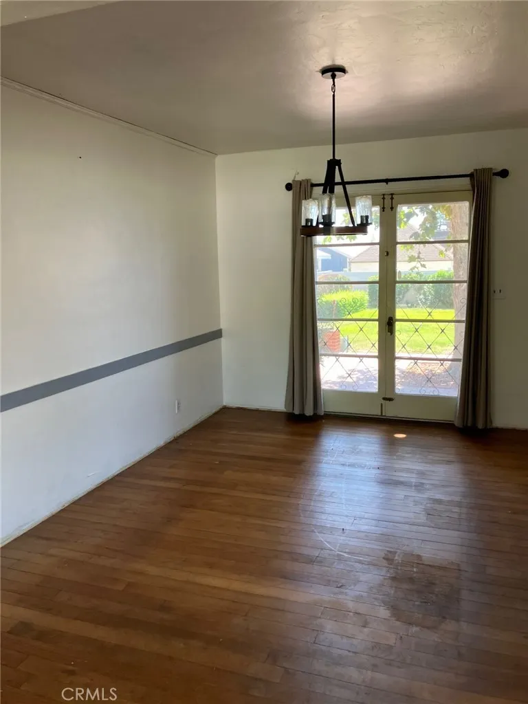 532 E Rosewood Court