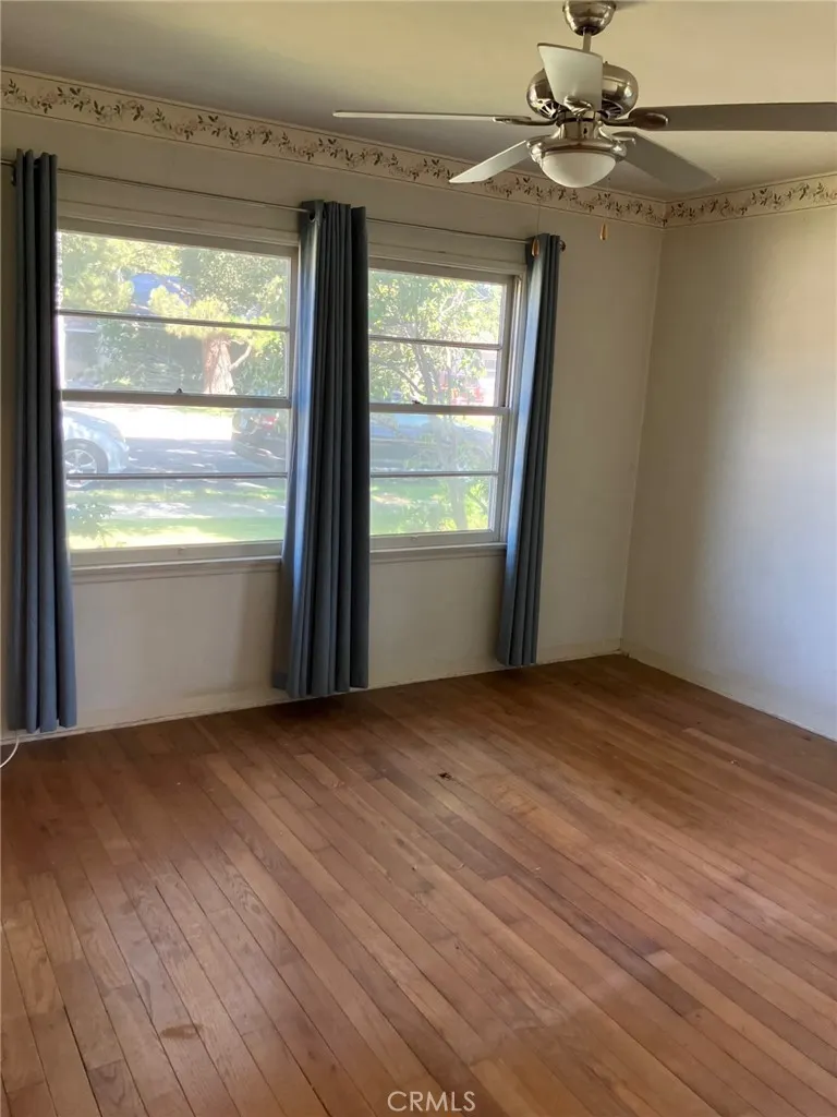 532 E Rosewood Court