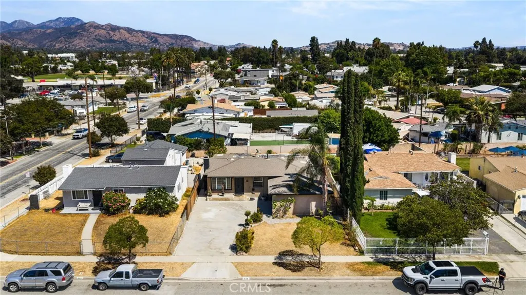 440 N Durrell Avenue