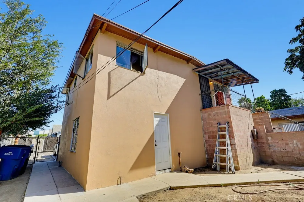 714 W Nevada