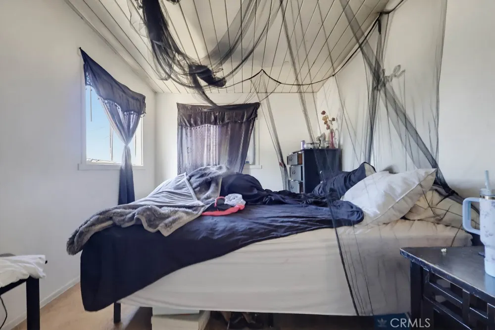 714 W Nevada