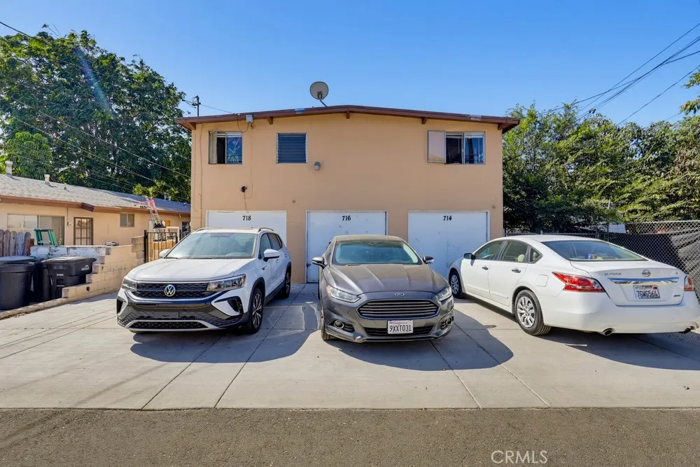 714 W Nevada