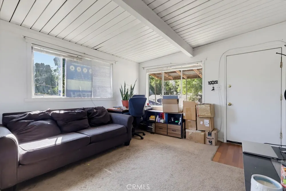 714 W Nevada