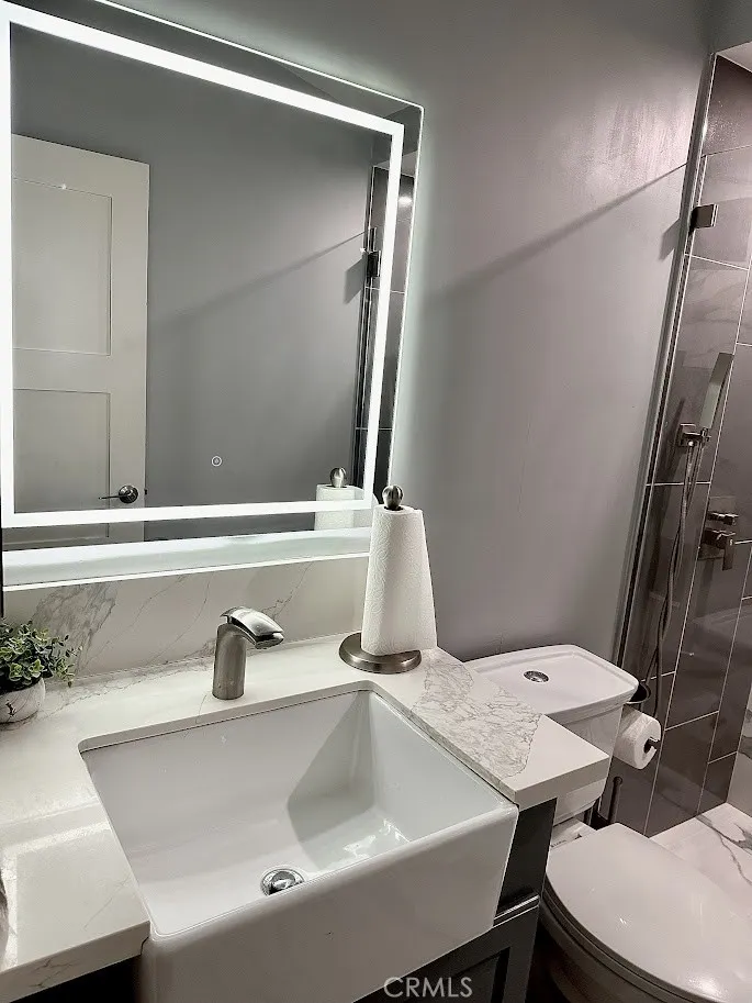 1855 E Riverside #369