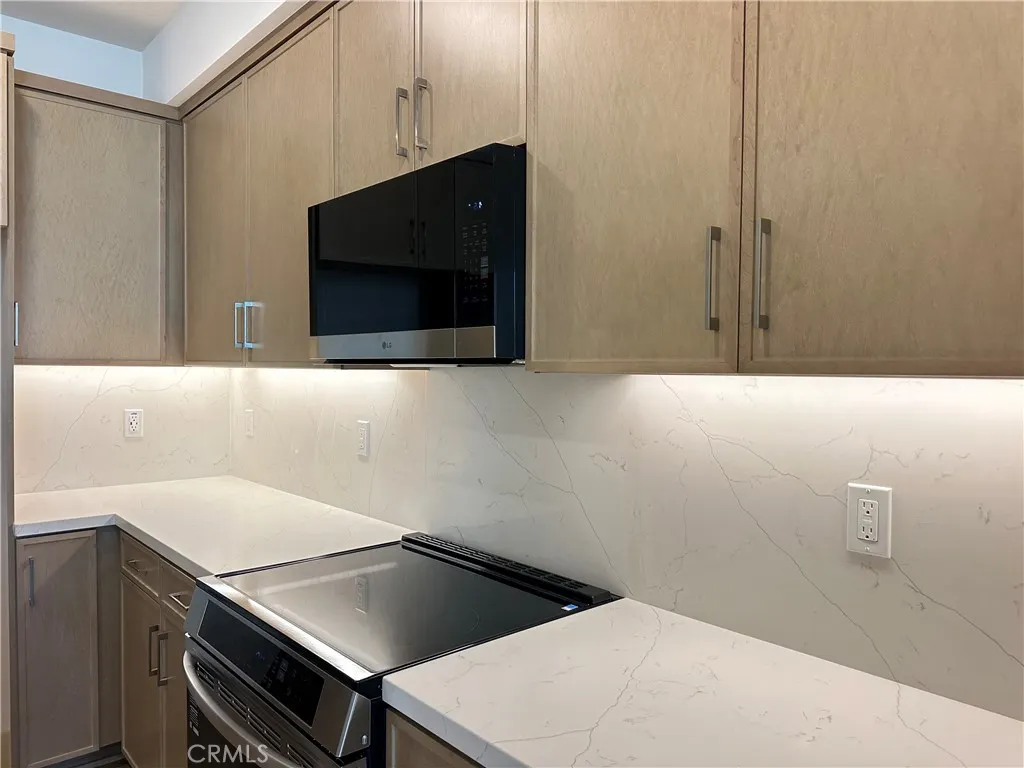 685 S Brea Boulevard #104