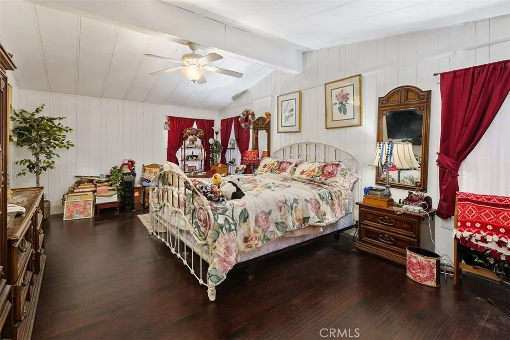 1456 E Philadelphia St Spc 286