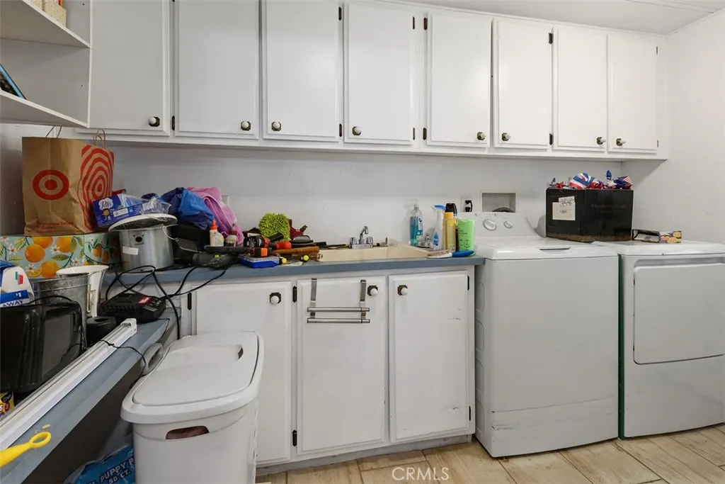 1456 E Philadelphia St Spc 286