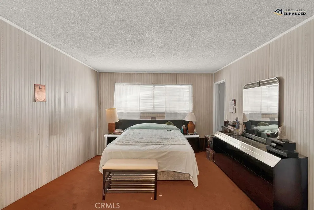 2538 E Canterbury E