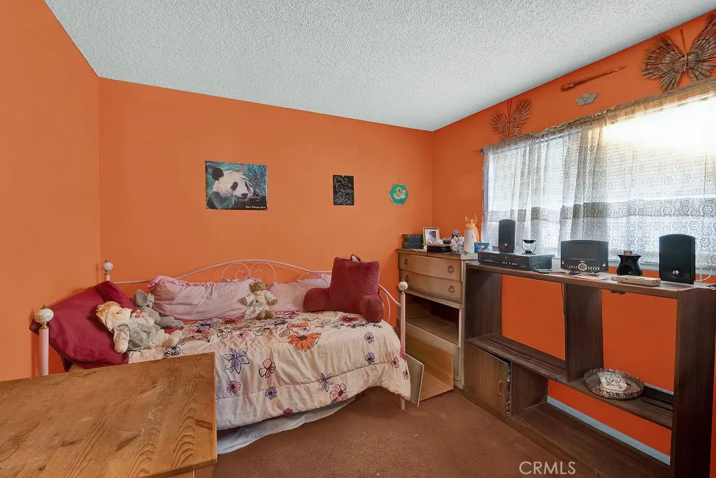2538 E Canterbury E