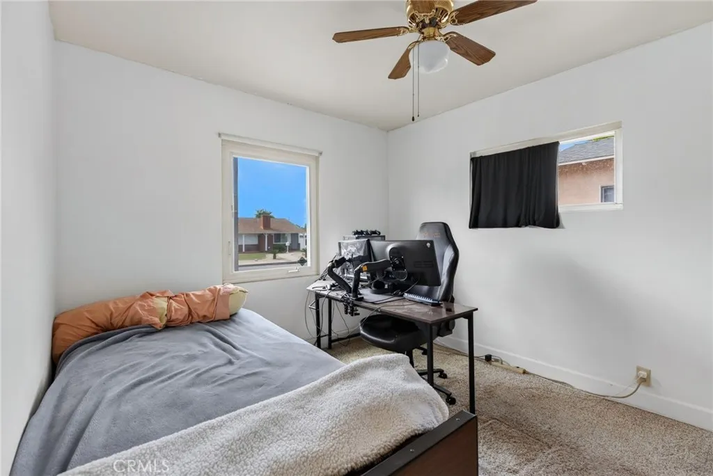 1811 James Place
