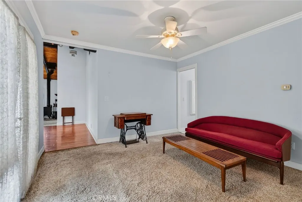 1811 James Place