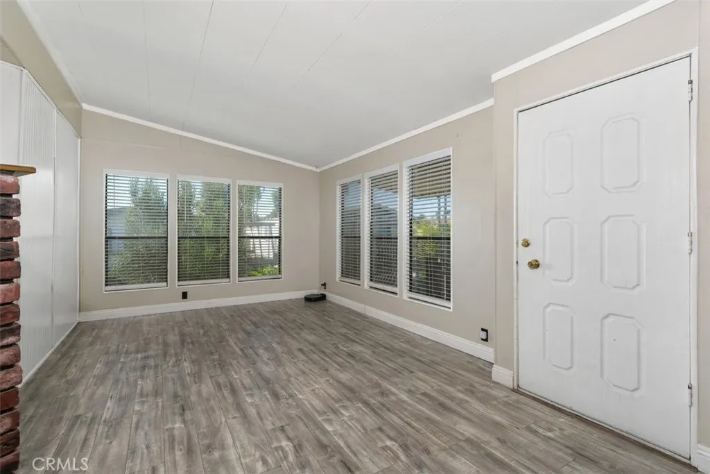 1456 E Philadelphia St Spc 303