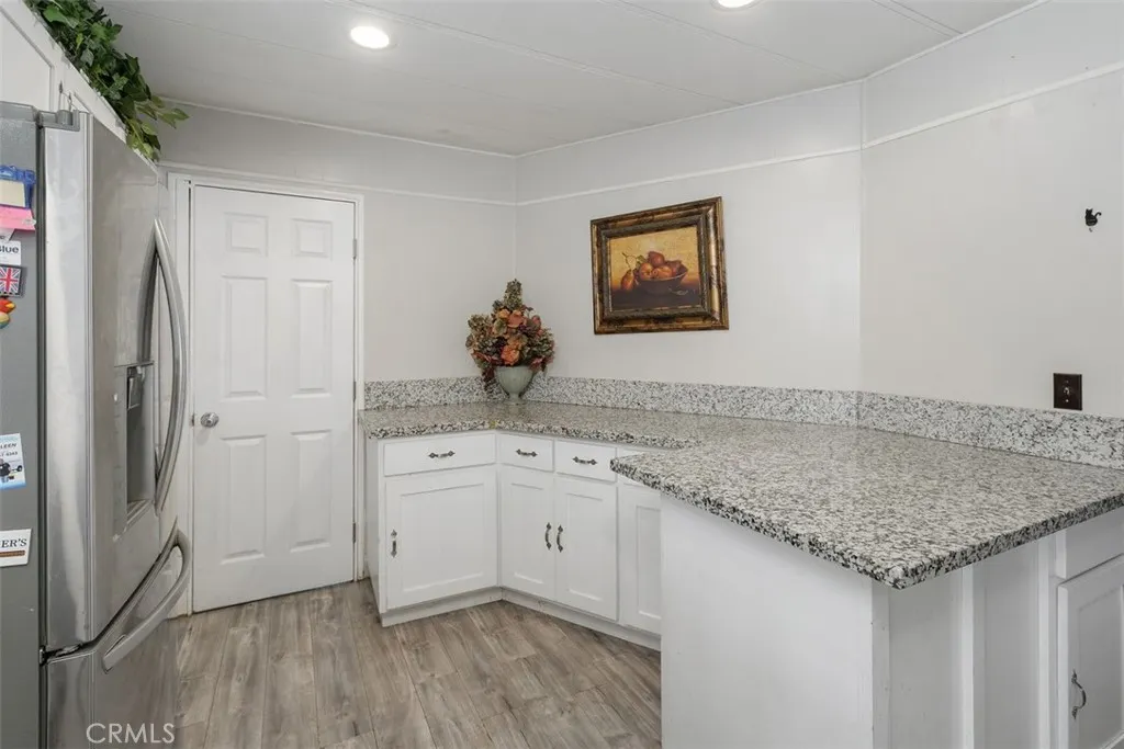 1456 E Philadelphia St Spc 303