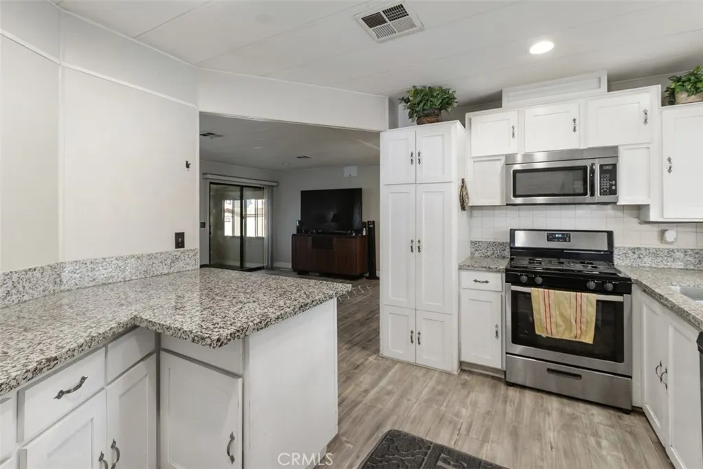 1456 E Philadelphia St Spc 303