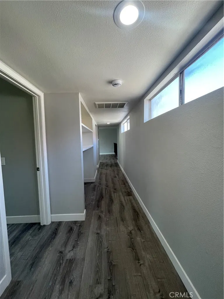 1220 S Cypress Avenue #G