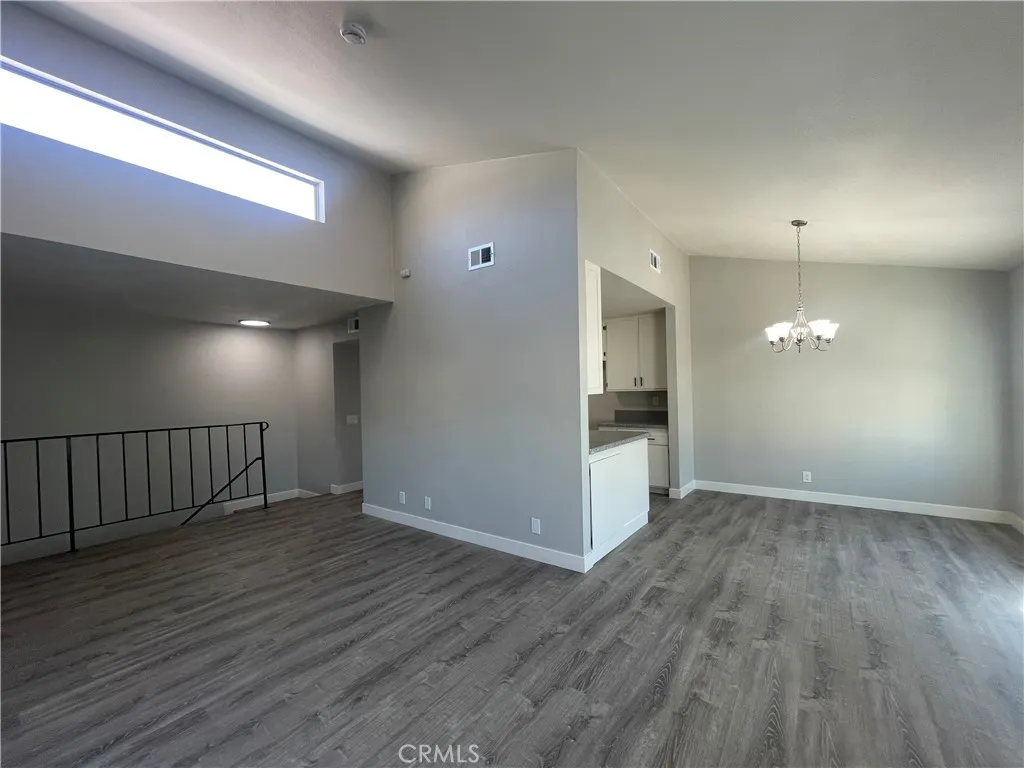 1220 S Cypress Avenue #G