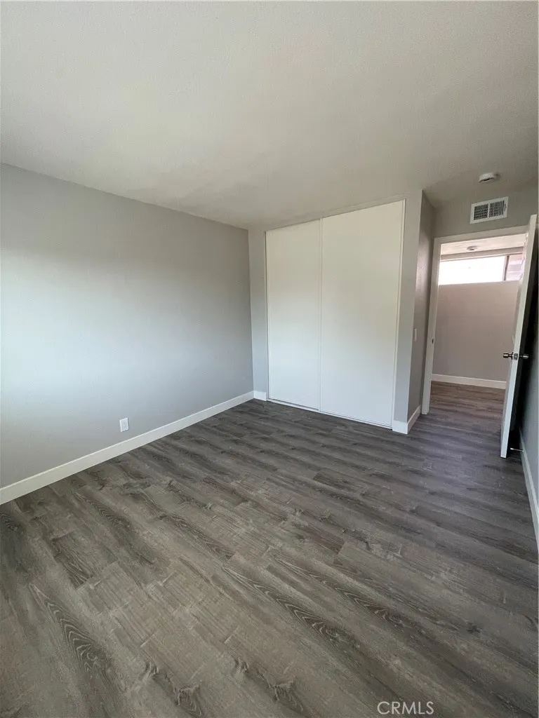 1220 S Cypress Avenue #G