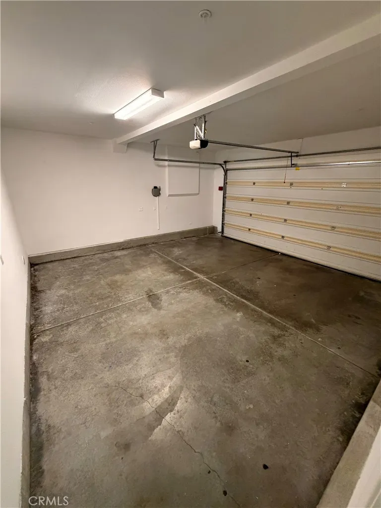 5043 S Centennial
