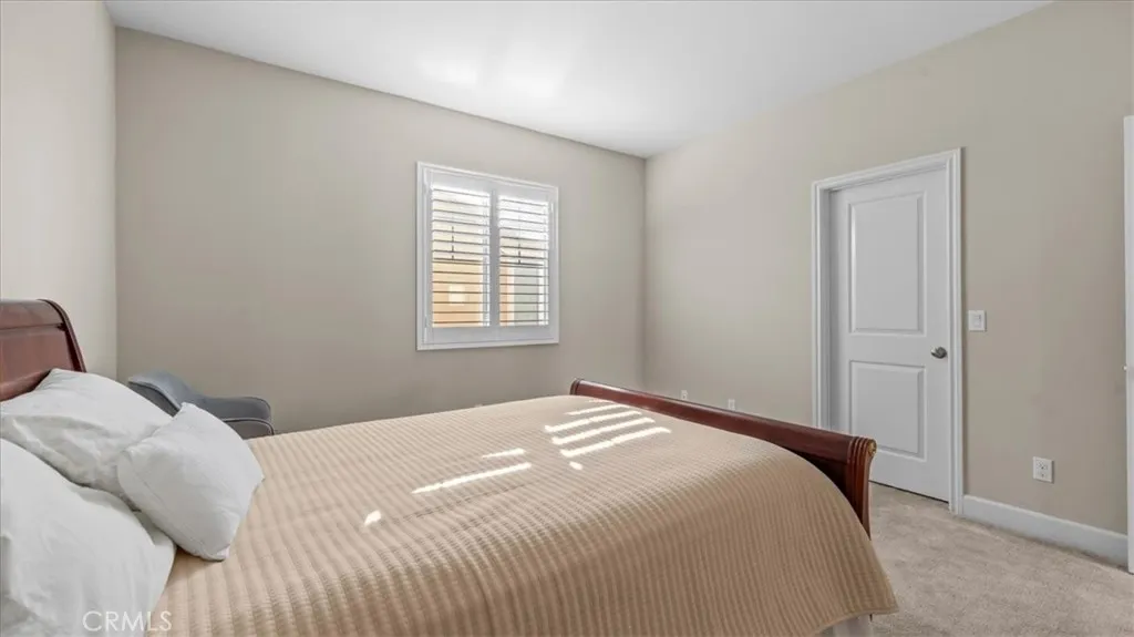 4847 S Rosemary