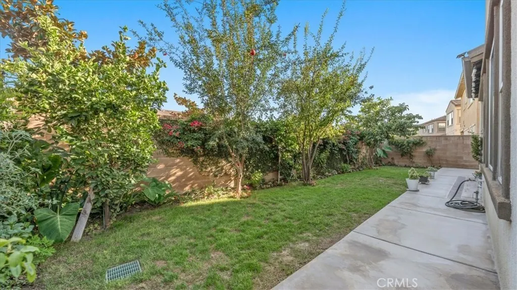 4847 S Rosemary