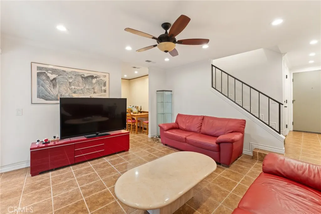 12828 Ramona Blvd #28