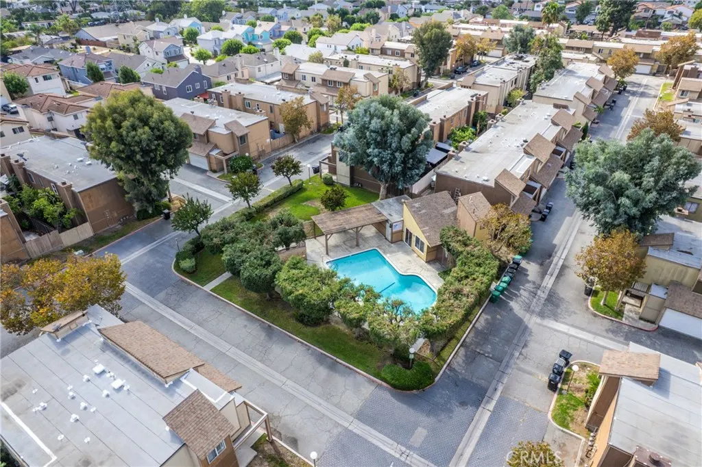12828 Ramona Blvd #28