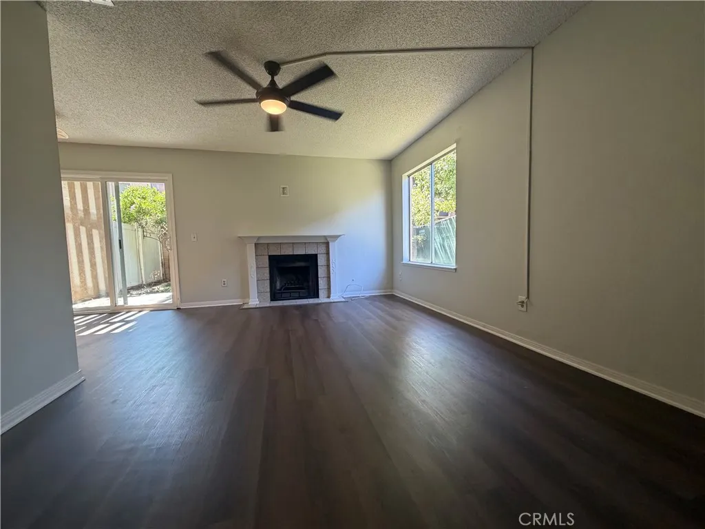 912 S Mountain #Apt D