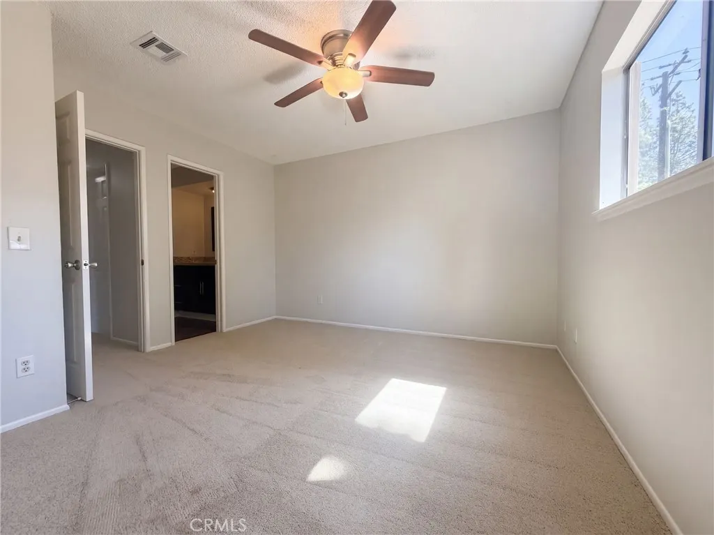 912 S Mountain #Apt D