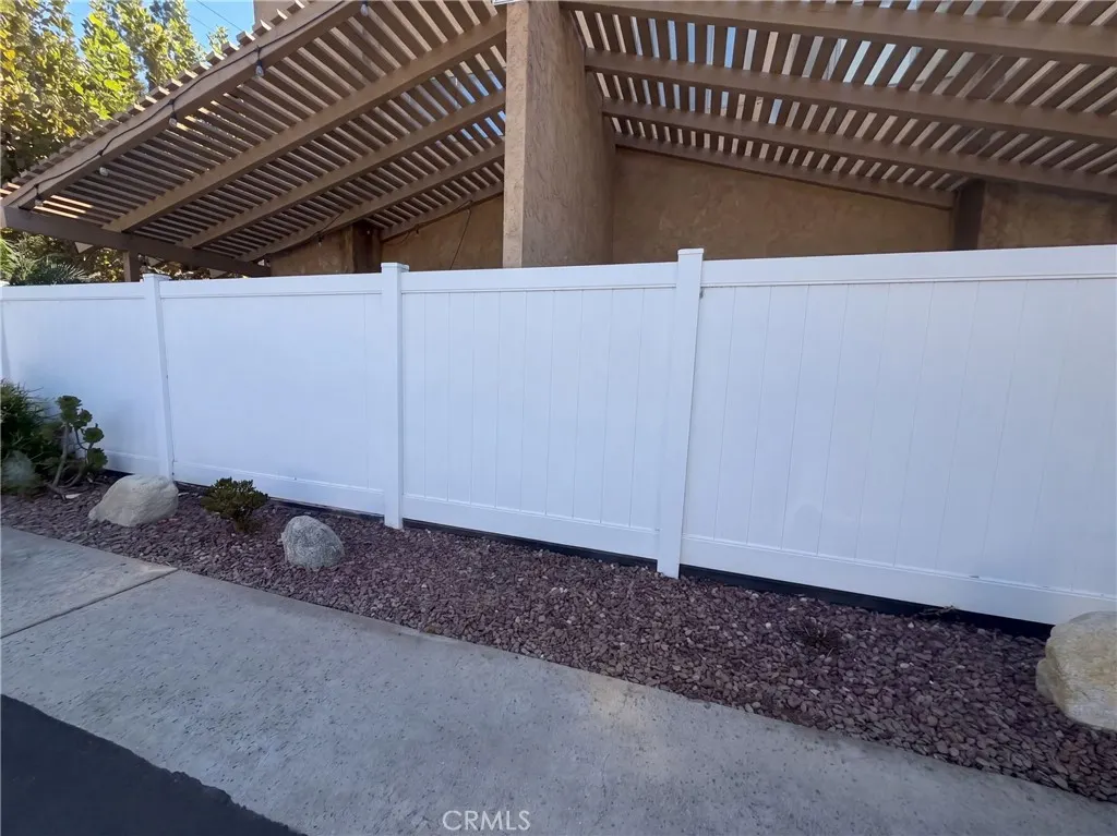 912 S Mountain #Apt D