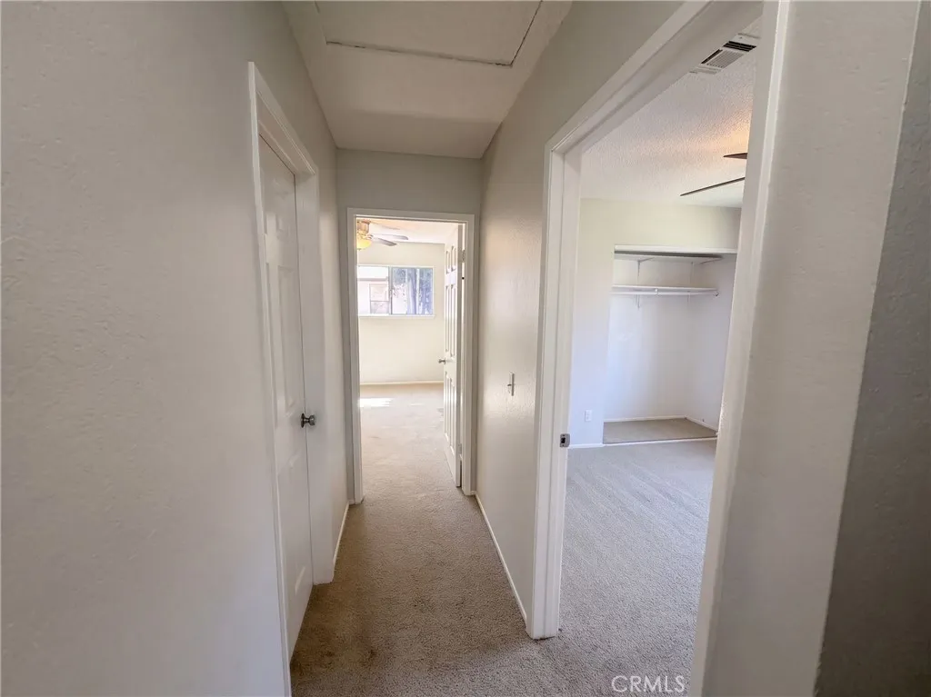 912 S Mountain #Apt D