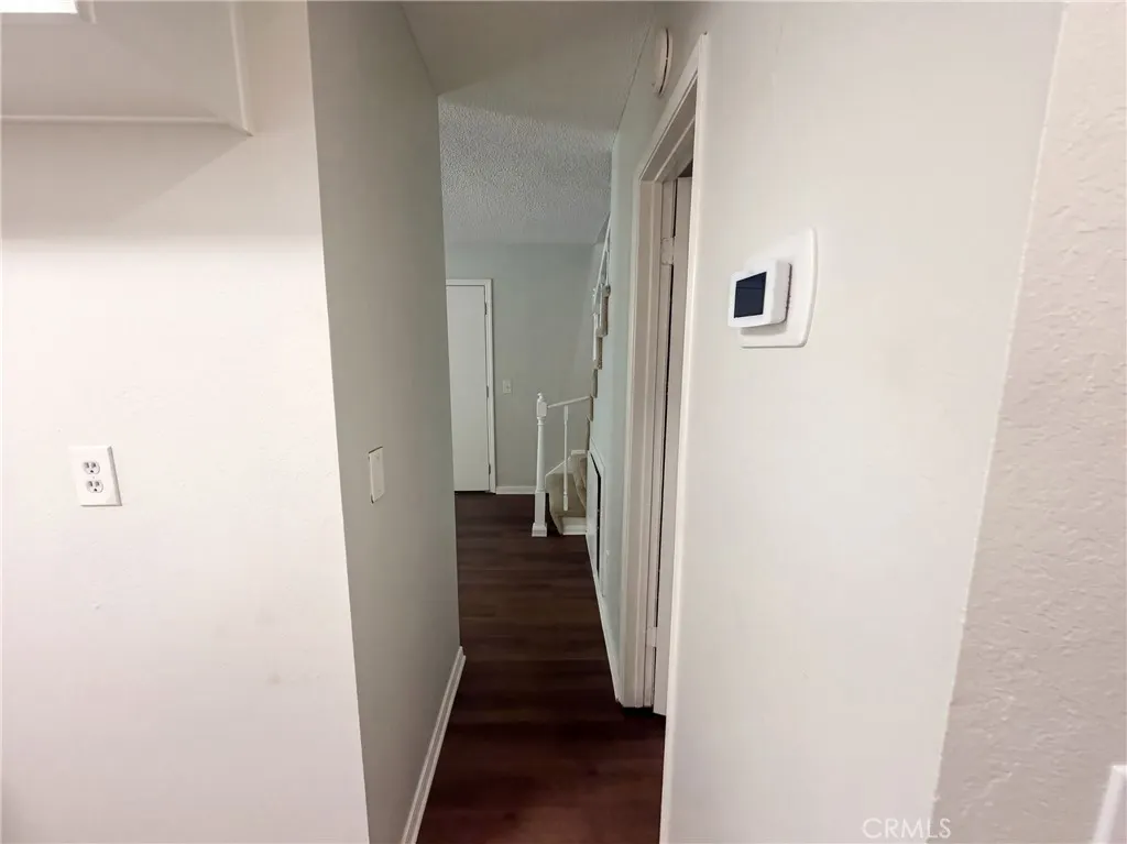 912 S Mountain #Apt D