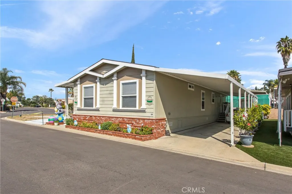 2755 W Arrow Highway #94