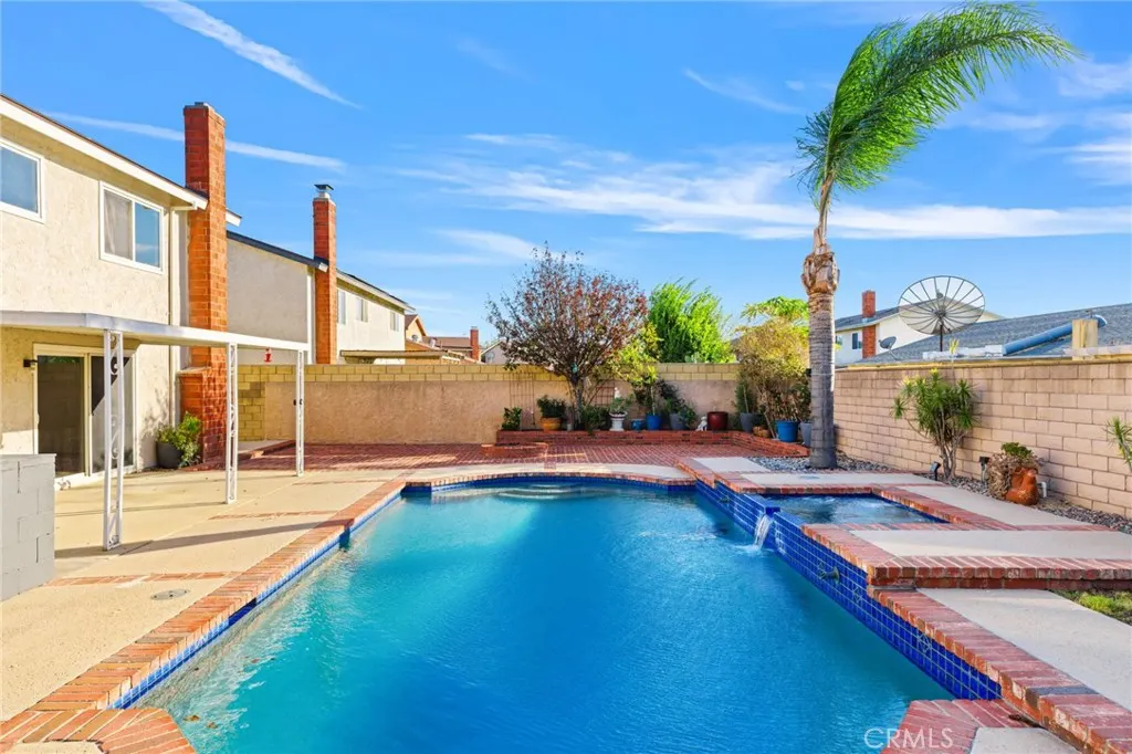 13368 San Marcos Place